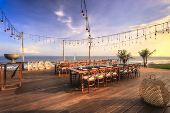 Hotel Komune Resort & Beach Club Bali