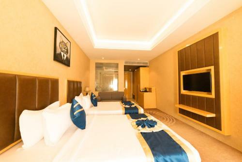 Hotel D'corbiz
