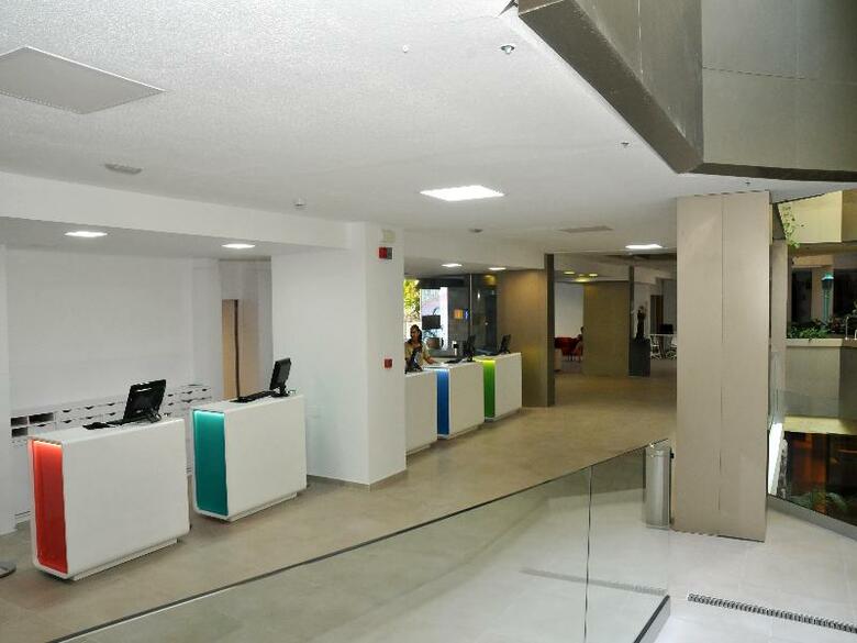 Paradise Park Fun Lifestyle Hotel