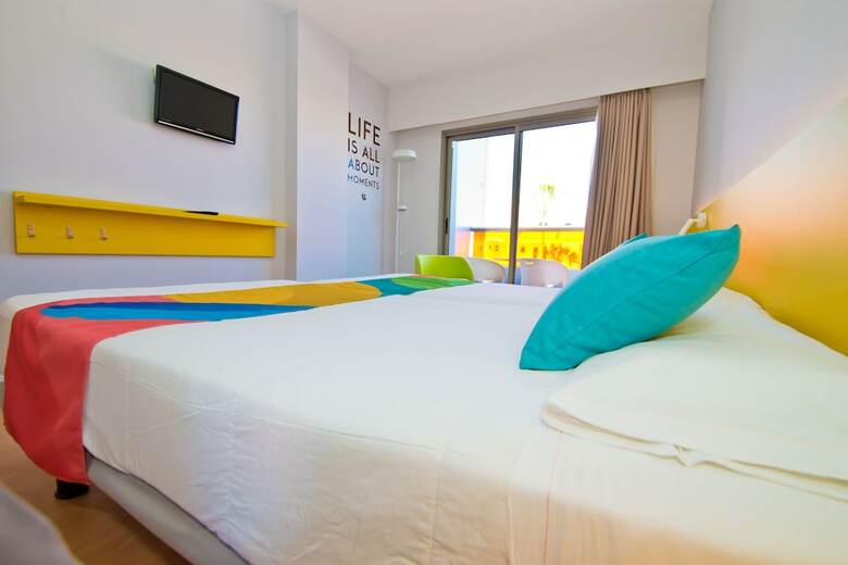 Paradise Park Fun Lifestyle Hotel