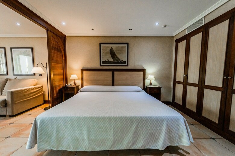 Paradise Park Fun Lifestyle Hotel