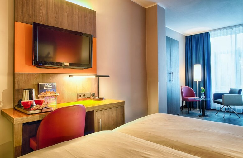 Leonardo Hotel Amsterdam City Center