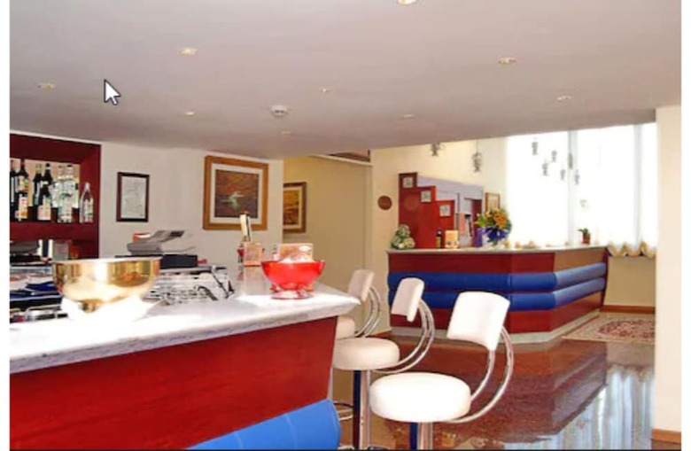 Recina Hotel