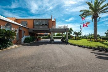 Hotel Grotto Bay Beach Resort Bermuda