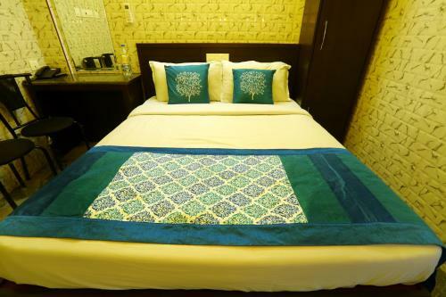 Hotel Oyo 4678 Greens Residency