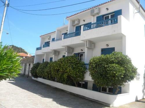Hostal Ostria Eressos