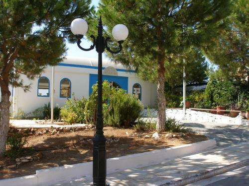 Villa Adamite
