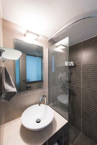 Fabulous Sea View Apartment