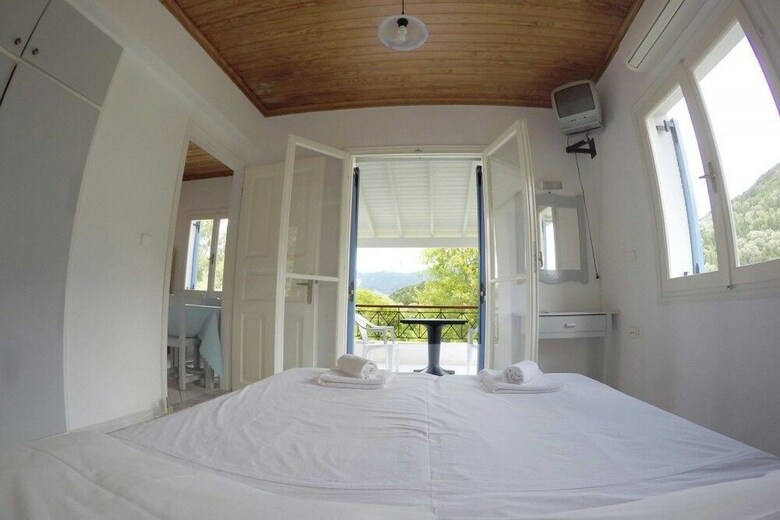 Armonia Apartments