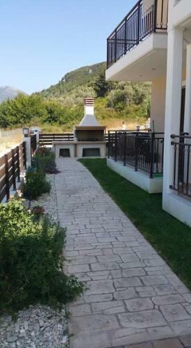 Kavadias Apartments