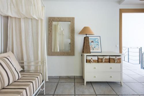 Alkioni Beach Villa