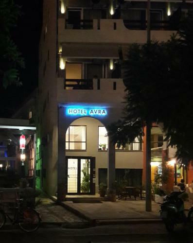 Hotel Avra