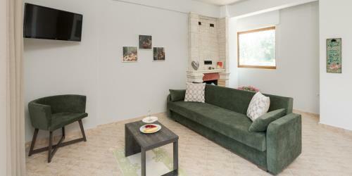 Elaia Villas, Elani