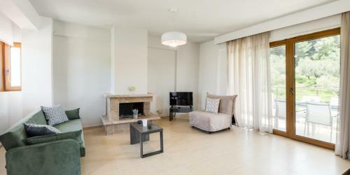 Elaia Villas, Elani
