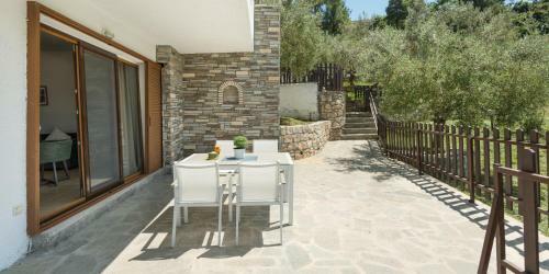 Elaia Villas, Elani