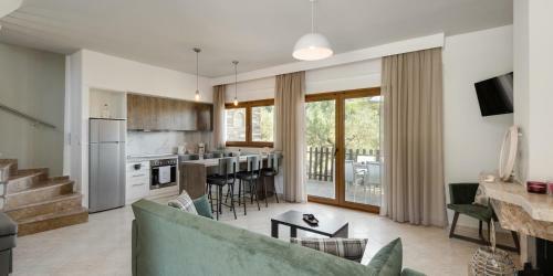 Elaia Villas, Elani