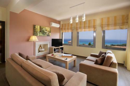 Skala Villa Sleeps 6 Pool Wifi