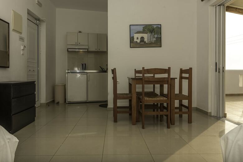 Hotel Sifis Studios