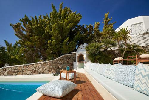 Luxury Villa Chara With Private Pool