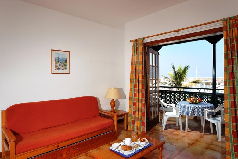 Apartamentos Poblado Marinero