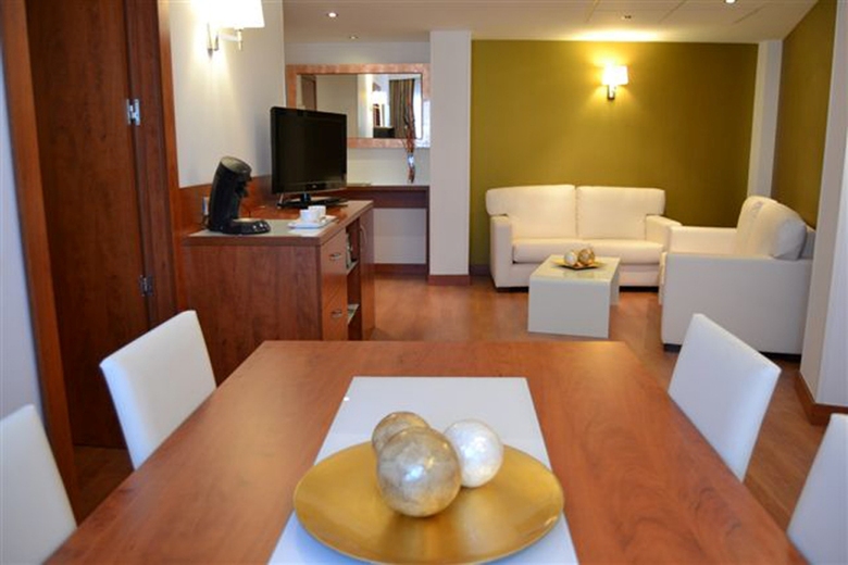 Hotel Monte Triana