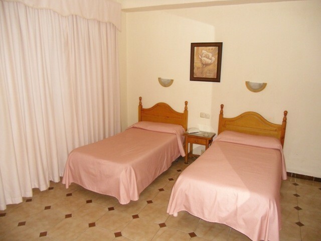 Hostal Par�s
