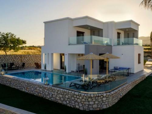 Holiday Home Lachania Luxury Villa With Private Pool