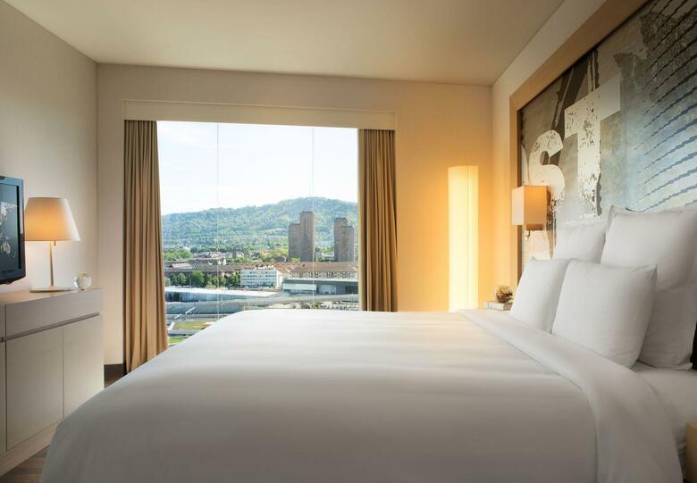 Renaissance Z�rich Tower Hotel