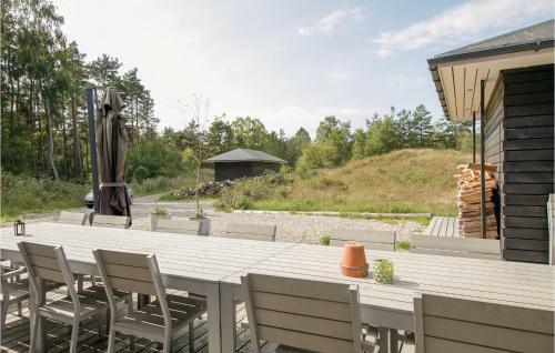 Five-bedroom Holiday Home In Hadsund