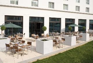 Hotel Courtyard By Marriott Paris Saint Denis