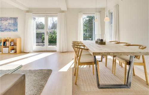Four-bedroom Holiday Home In Nexo