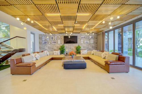 Villa Luxury Yatchs