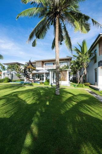 Villa Luxury Yatchs