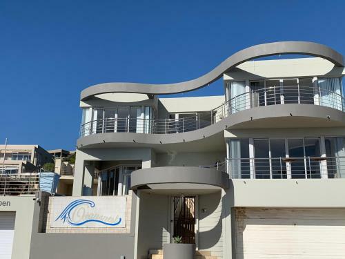 Hostal Oceansnest Guest House