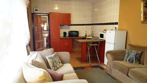 Hostal Acre Of Africa Guesthouse