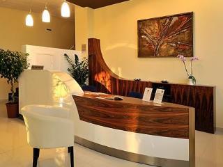 Hotel Melrose Apartments