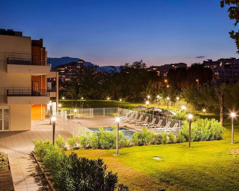 Hotel Zenitude H�tel-r�sidences Confort Cannes Mandelieu