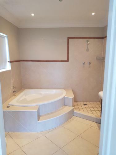 Hostal Beach View Guest House