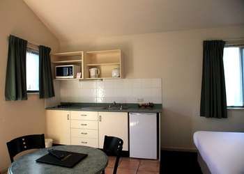 Hotel Best Western Travellers Motor Village