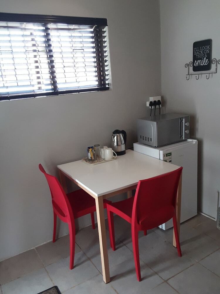 Hostal Villa Tropicana