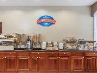 Hotel Baymont Inn And Suites Anaheim