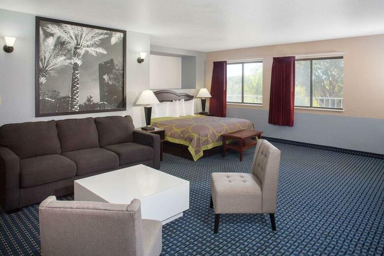 Hotel Super 8 Naples