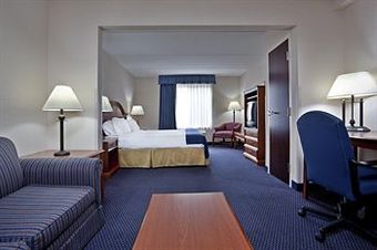 Holiday Inn Express Hotel & Suites High Point South