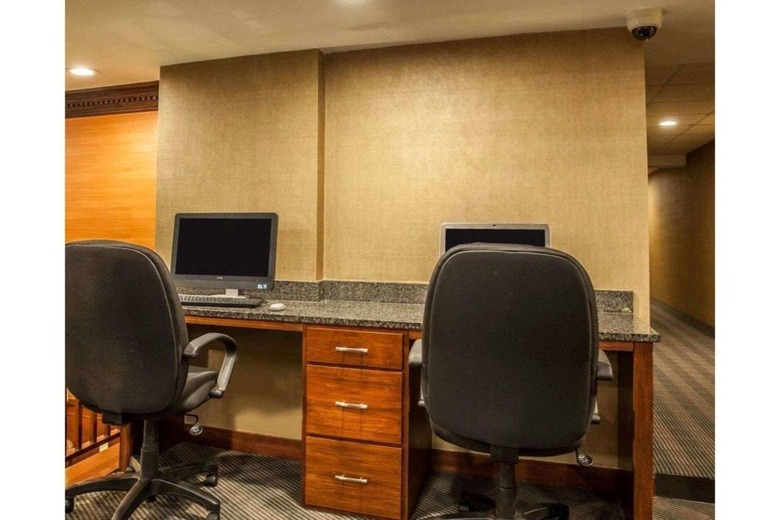 Hotel The Virginian Suites An Ascend