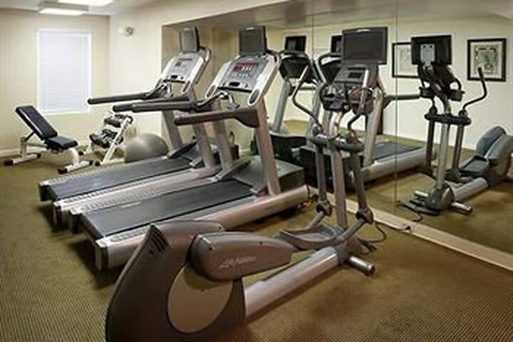 Hotel Towneplace Suites Arlington Near Six Flags