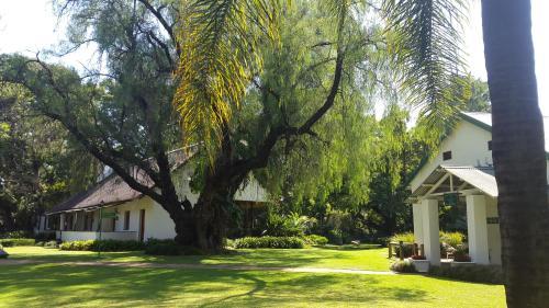 Bed & Breakfast President Paul Kruger Guest Lodge