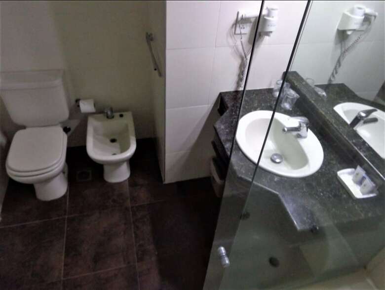 Hotel Balmoral Plaza