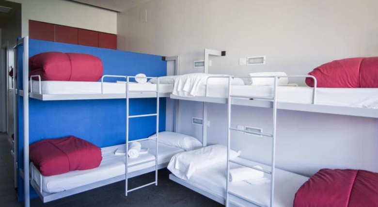 Hotel Centre Esplai Albergue