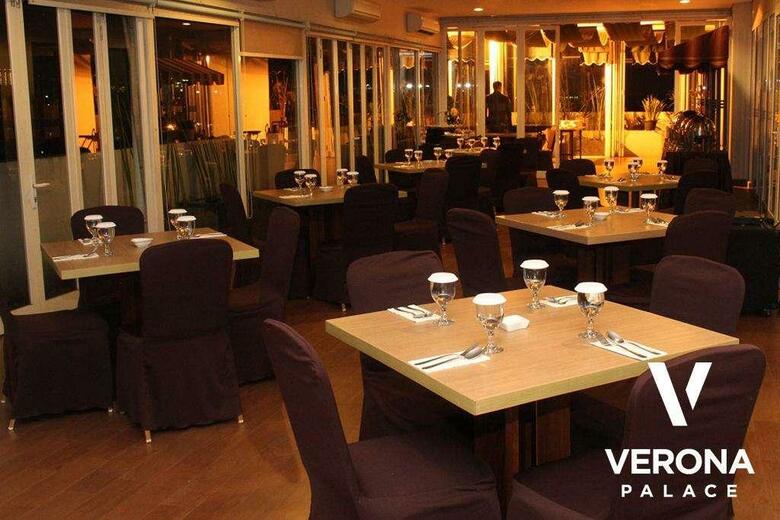 Hotel Verona Palace (Family Room)