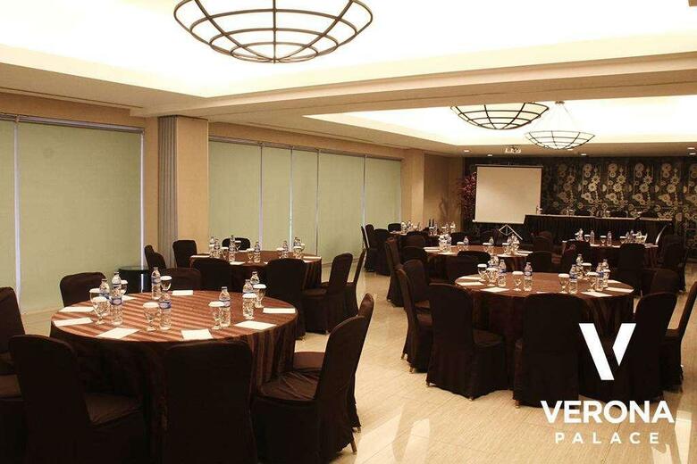 Hotel Verona Palace (Family Room)